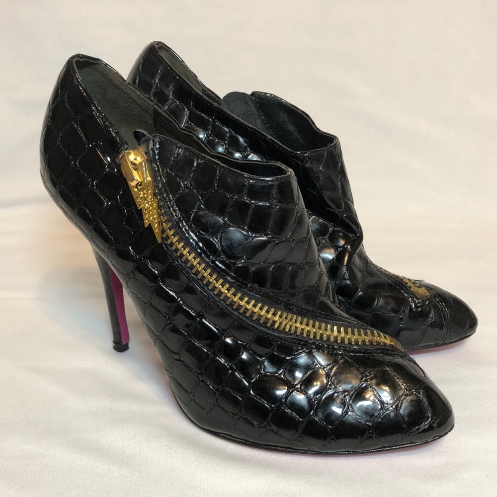 Betsey Johnson Tiana Booties